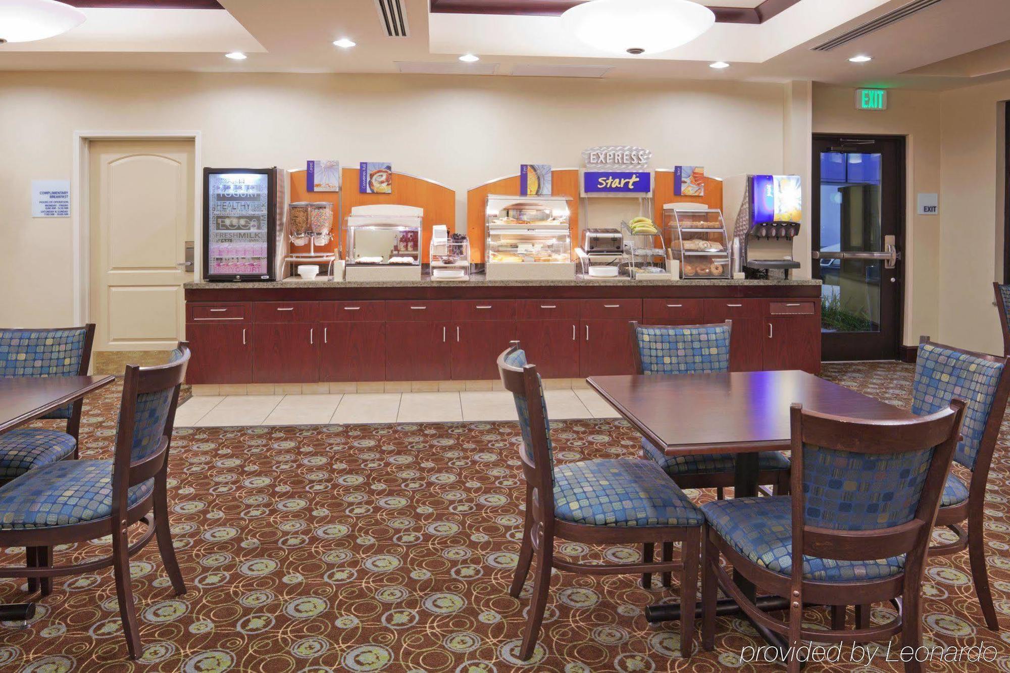Holiday Inn Express & Suites Clovis Fresno Area By Ihg Extérieur photo