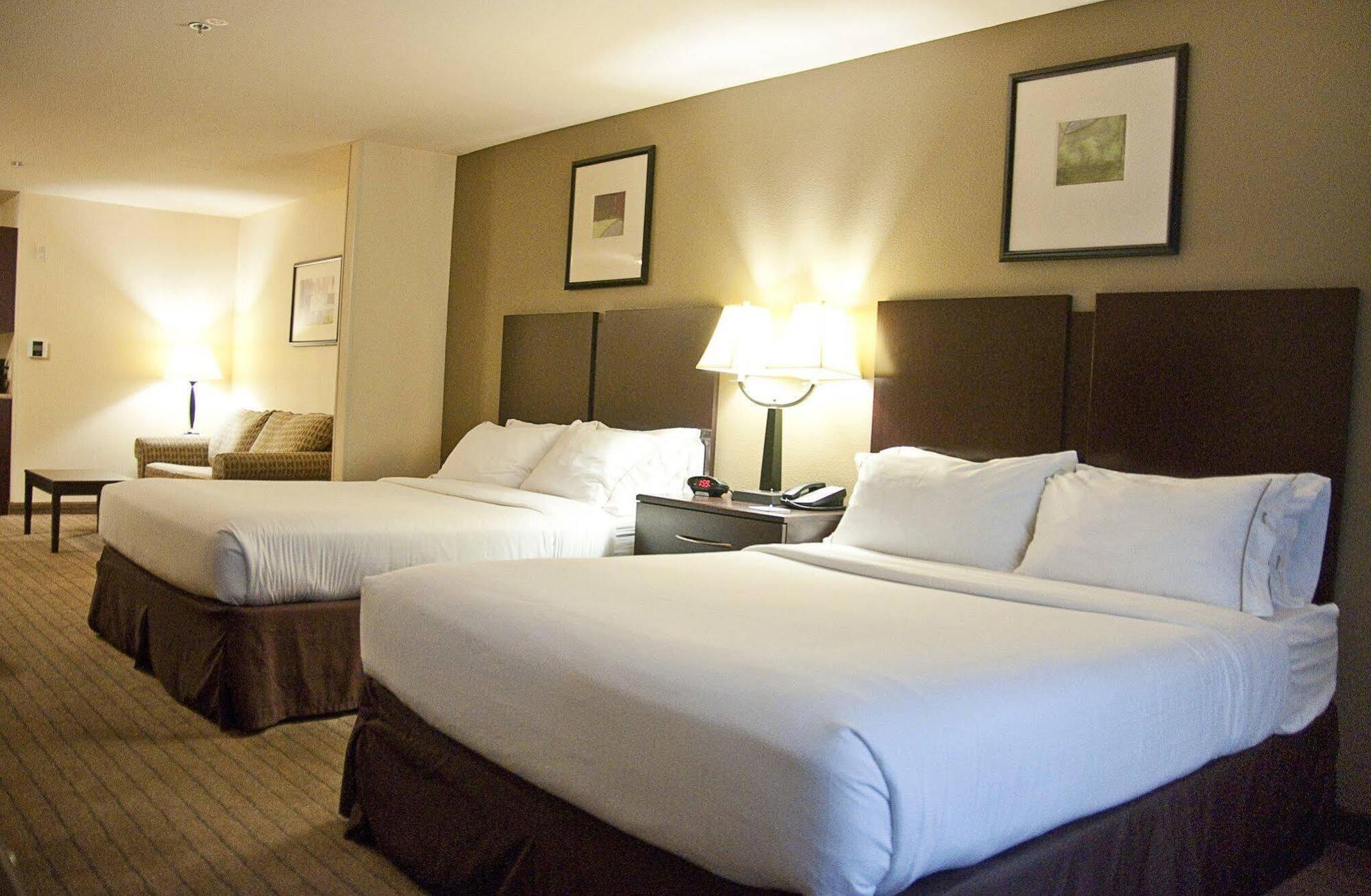 Holiday Inn Express & Suites Clovis Fresno Area By Ihg Extérieur photo