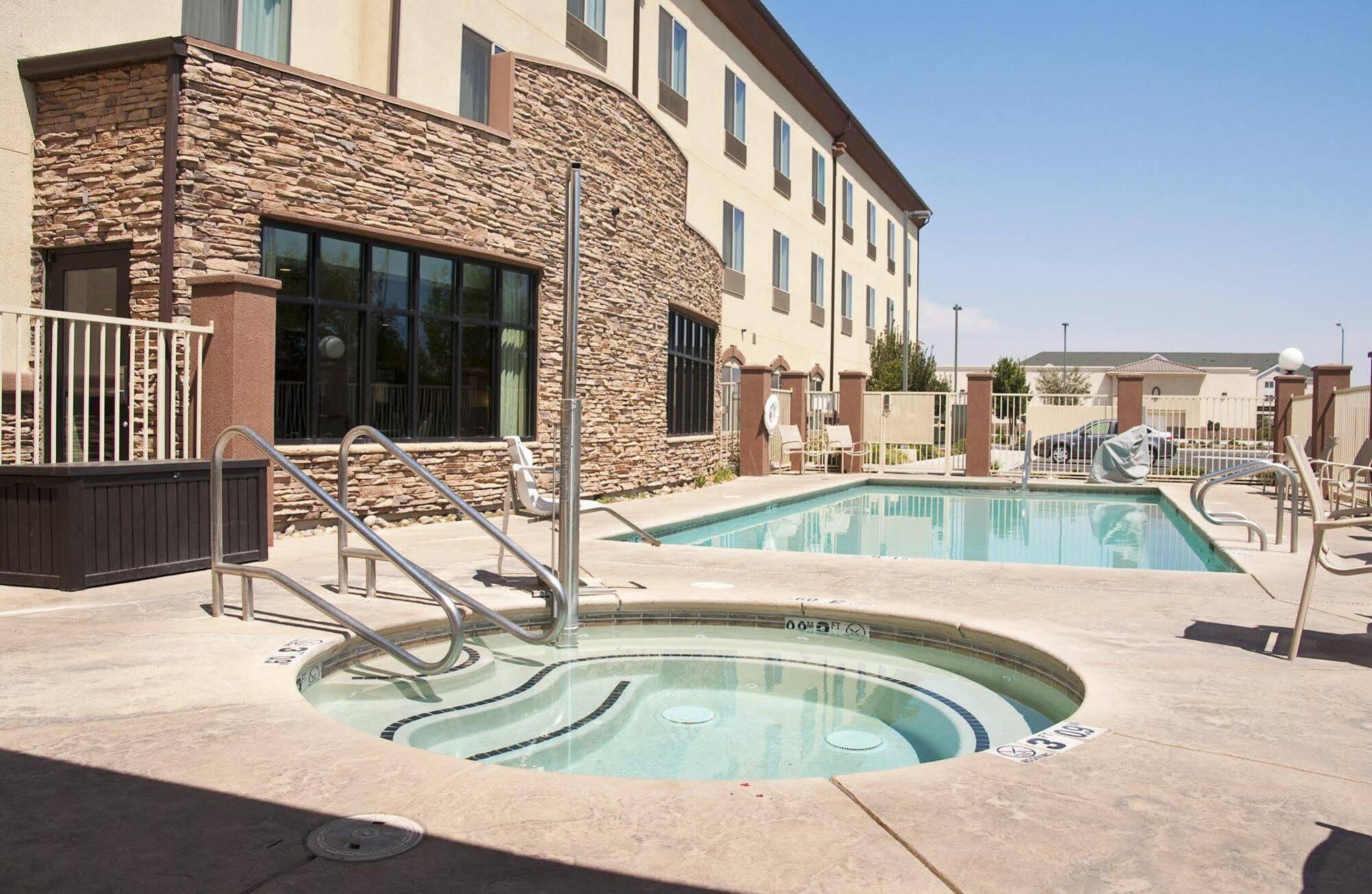Holiday Inn Express & Suites Clovis Fresno Area By Ihg Extérieur photo